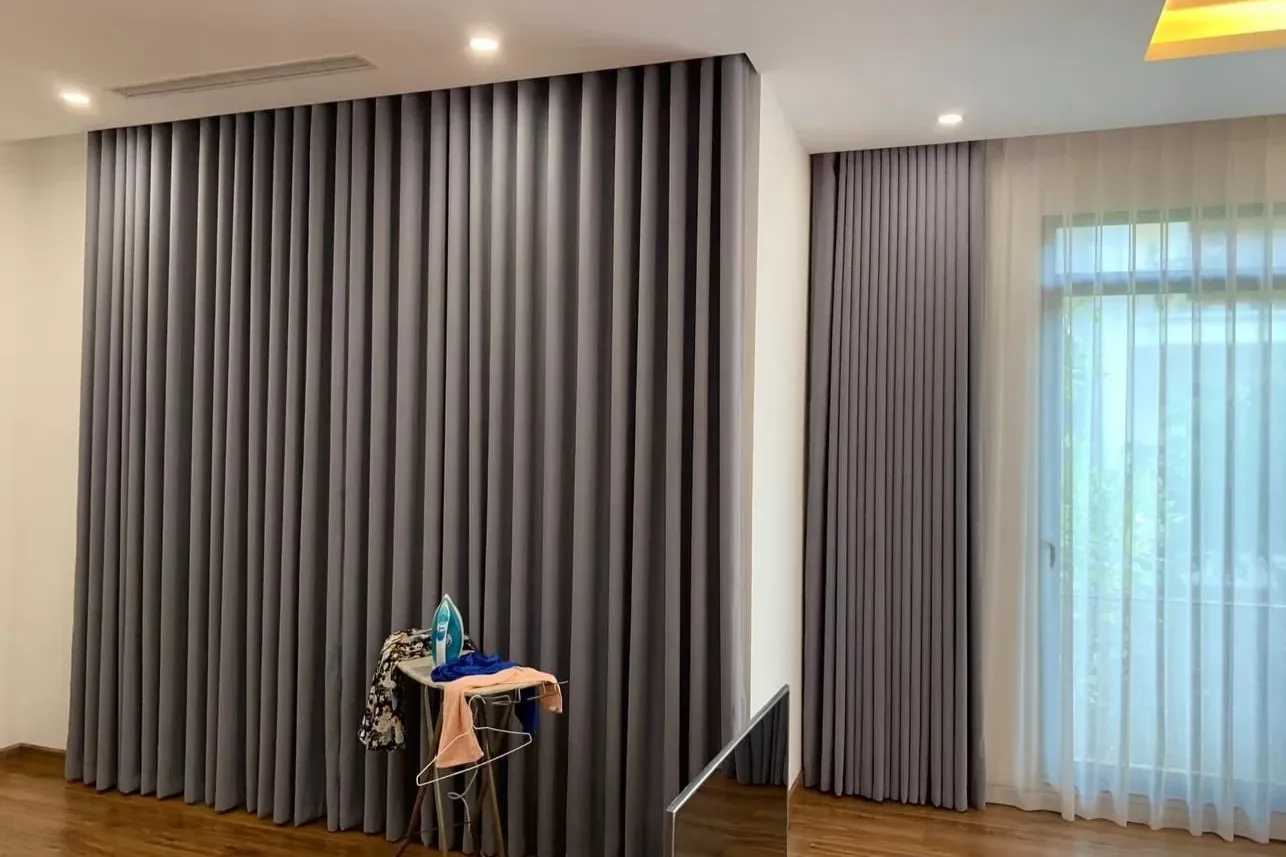 Lắp đặt rèm vải tại chung cư