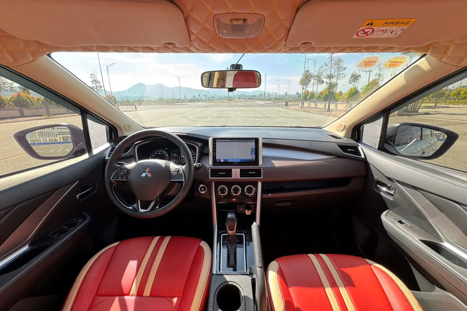 Nội thất xe 7 chỗ Hưng Yên Ninh Bình Nội thất xe 7 chỗ Hưng Yên Ninh Bình