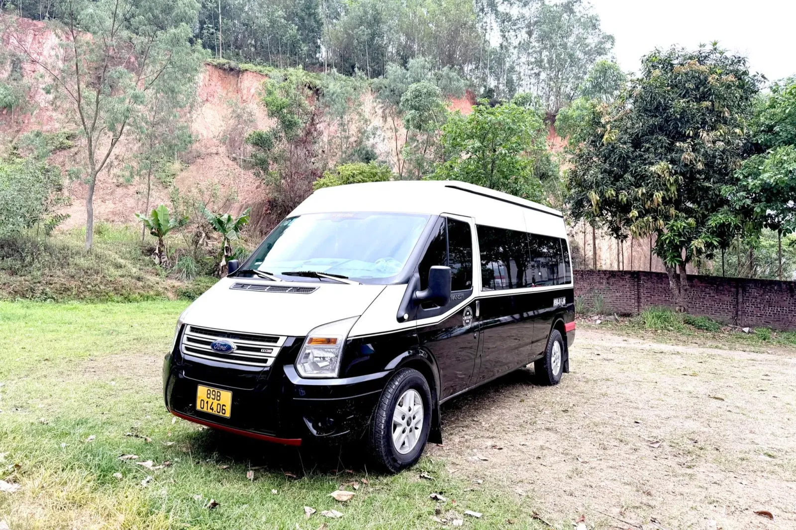 Thuê xe 16 chỗ Hưng Yên đi du lịch