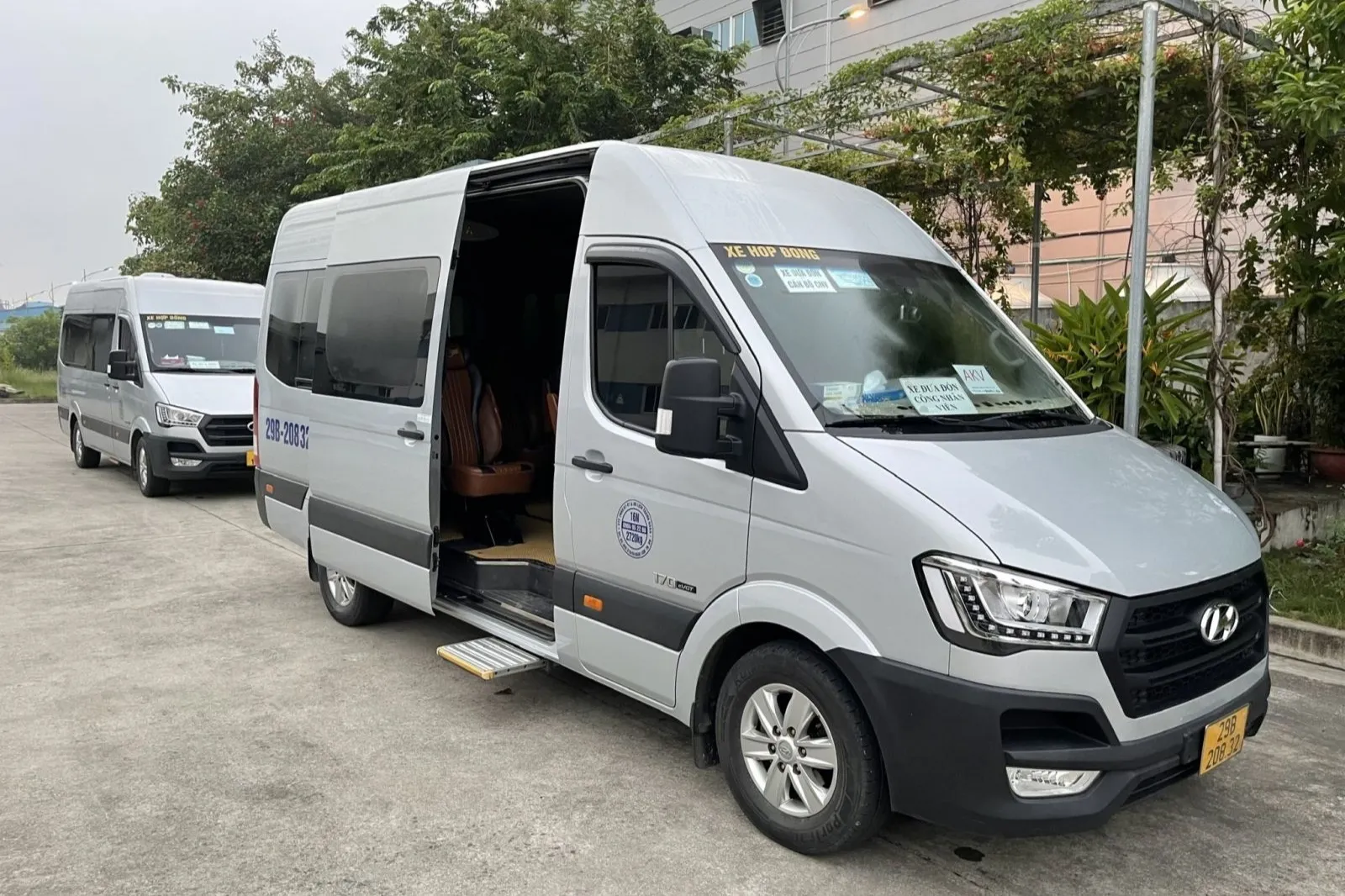 Thuê xe 16 chỗ Hưng Yên đi Lào Cai trọn gói, giá rẻ