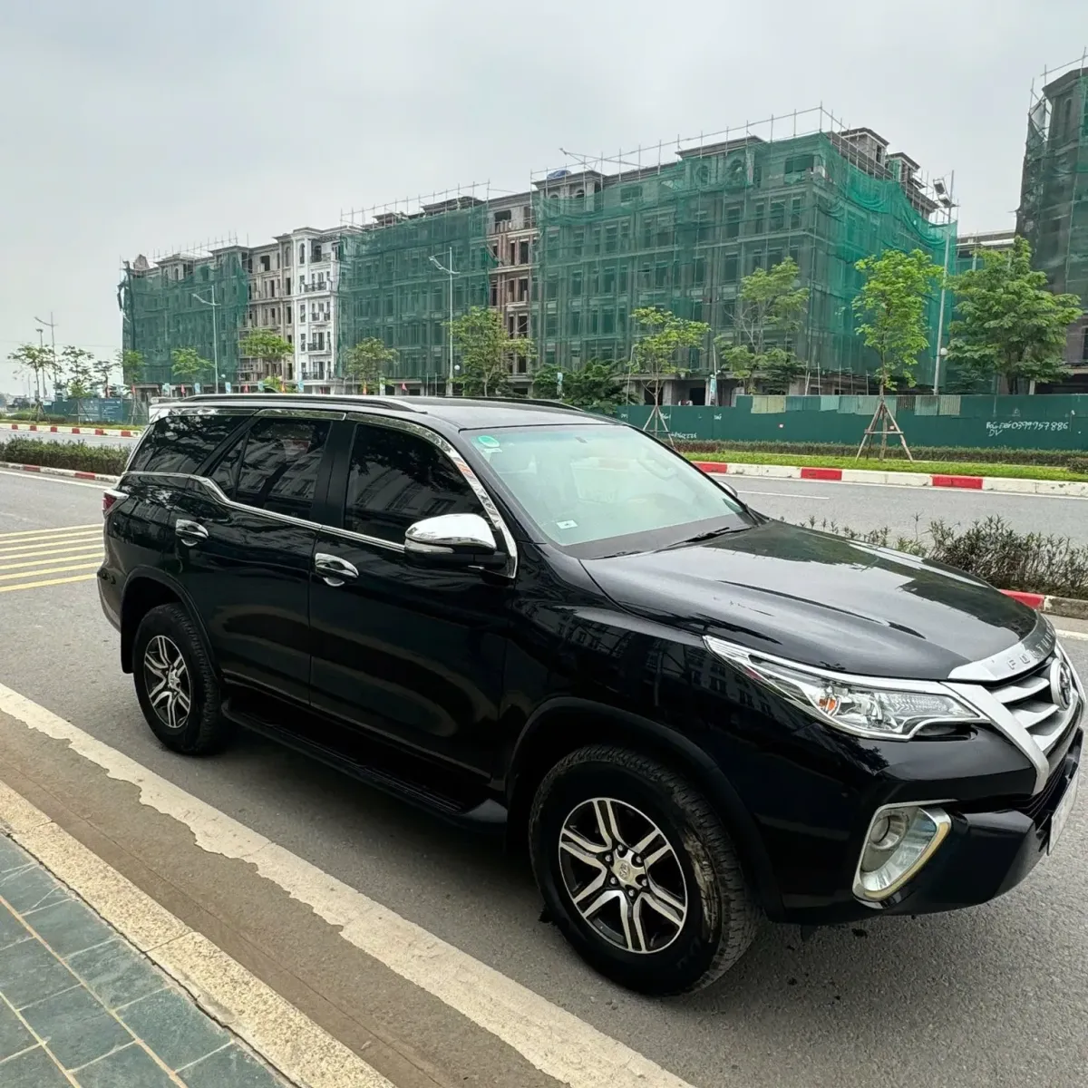 Thuê xe 7 chỗ Hưng Yên đi Ninh Bình giá rẻ Thuê xe 7 chỗ Hưng Yên đi Ninh Bình giá rẻ