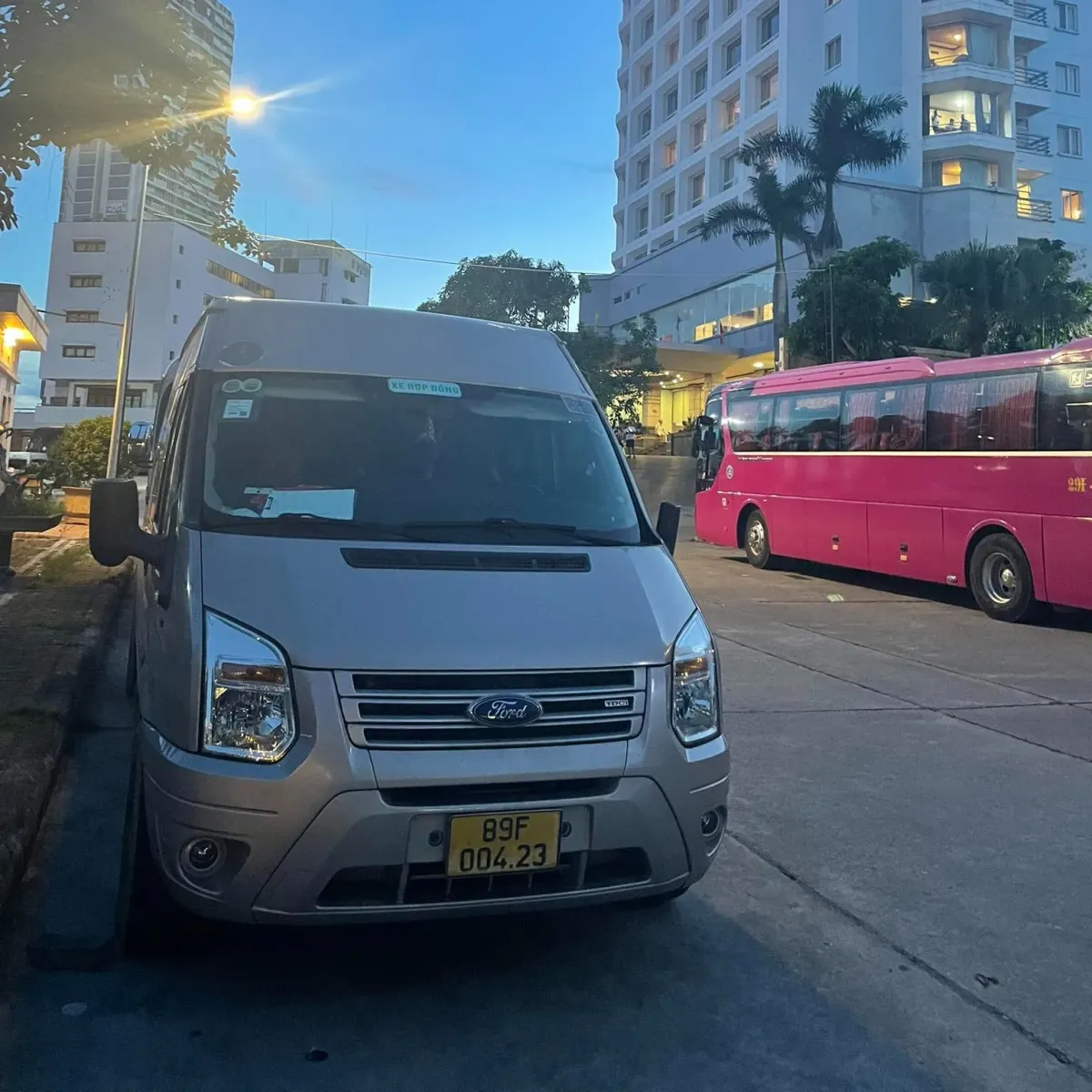 Thuê xe 16 chỗ Hưng Yên đi cửa khẩu Hữu Nghị, Lạng Sơn