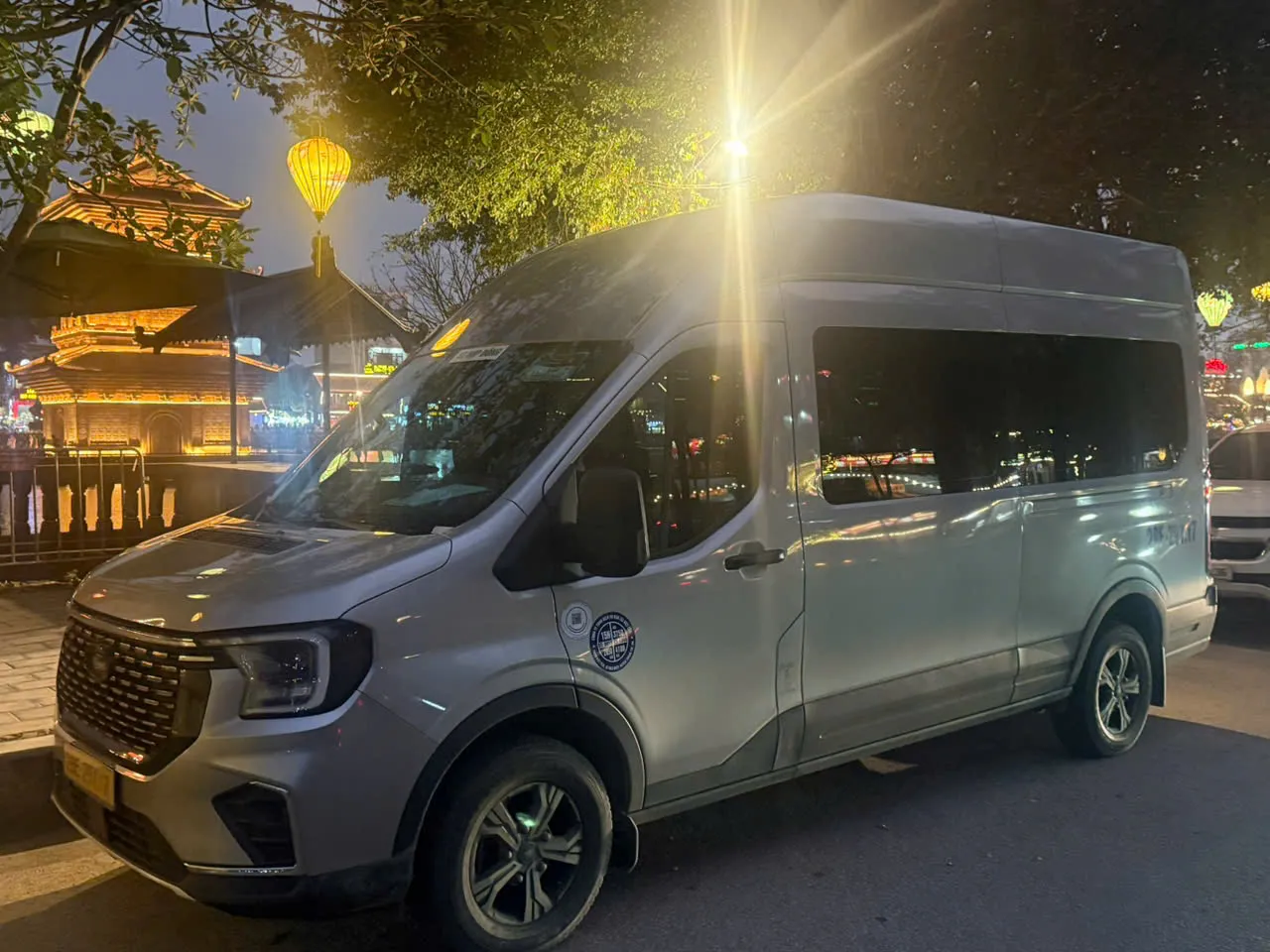 Thuê xe 16 chỗ Hưng Yên đi lễ Đền Kỳ Cùng - Tả Phủ, Lạng Sơn