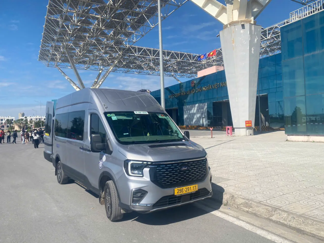 Bảng giá xe 16 chỗ Hưng Yên đi Móng Cái, Quảng Ninh