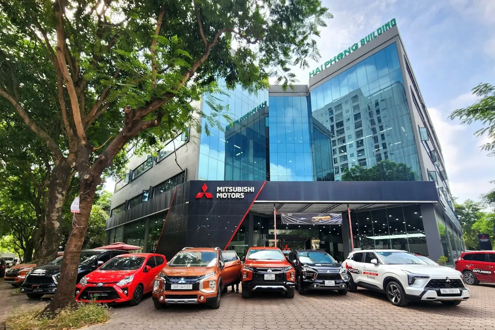 Báo giá thuê xe 7 chỗ Hưng Yên đi Hạ Long, Quảng Ninh