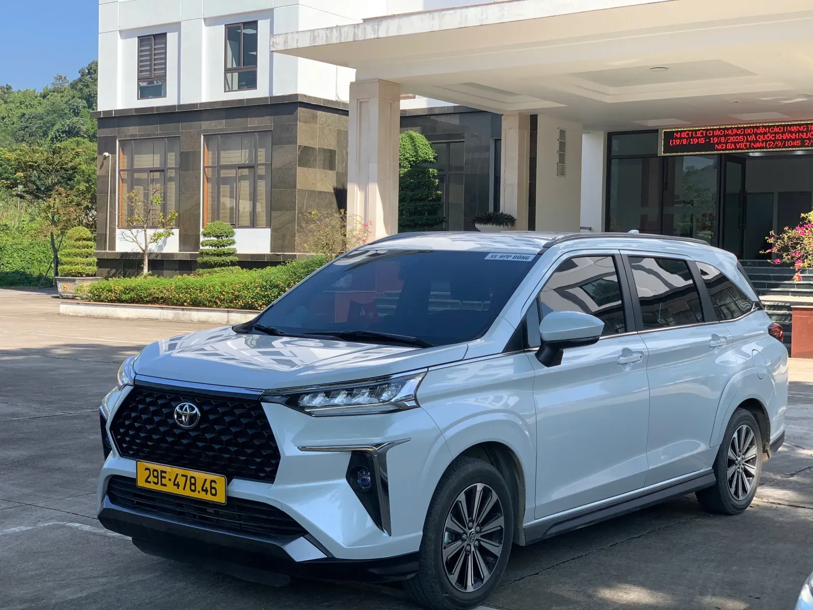 Xe 7 chỗ Khoái Châu, Hưng Yên đi sân bay Nội Bài Xe 7 chỗ Khoái Châu, Hưng Yên đi sân bay Nội Bài