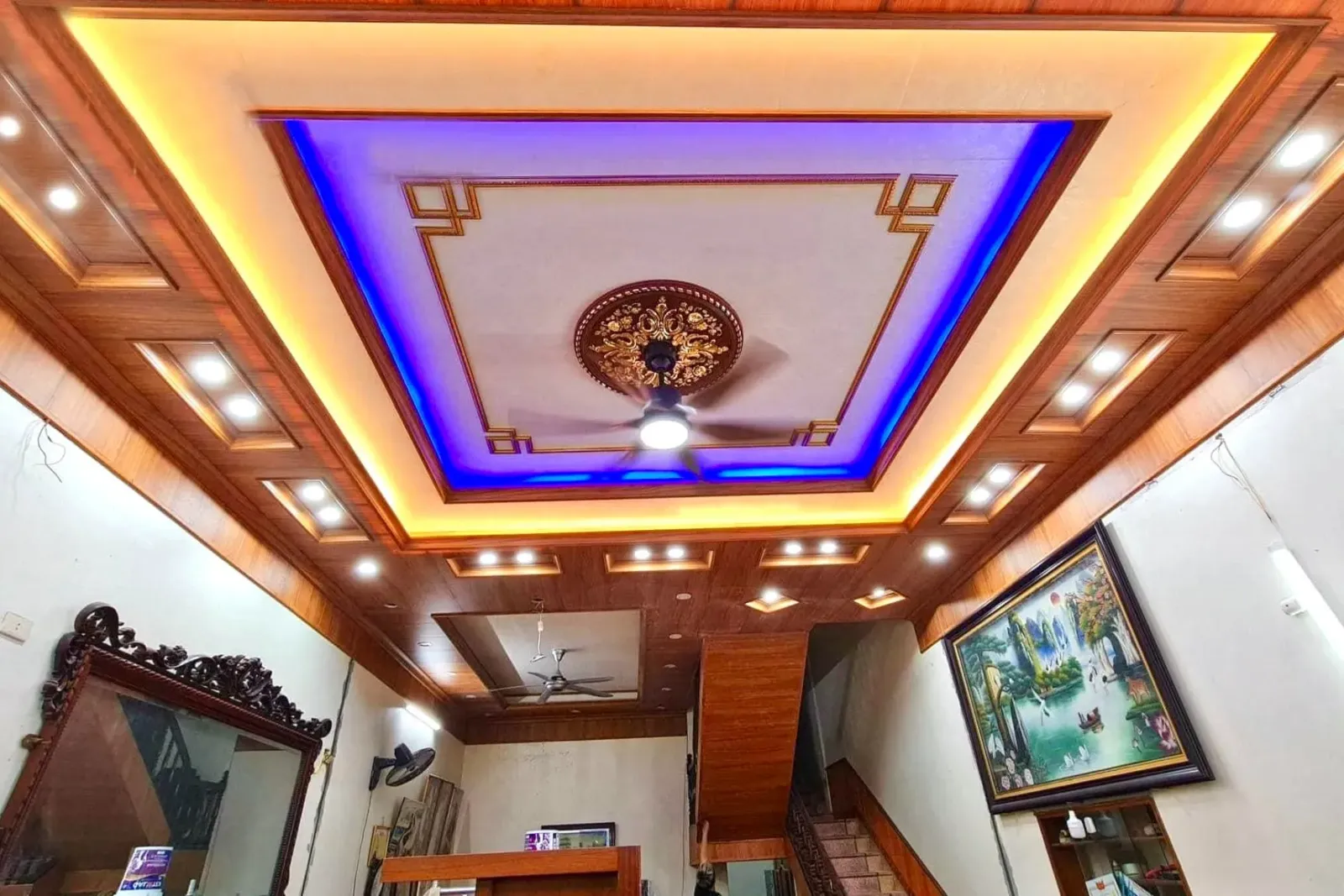 Trần nhựa Nano Văn Giang, Hưng Yên