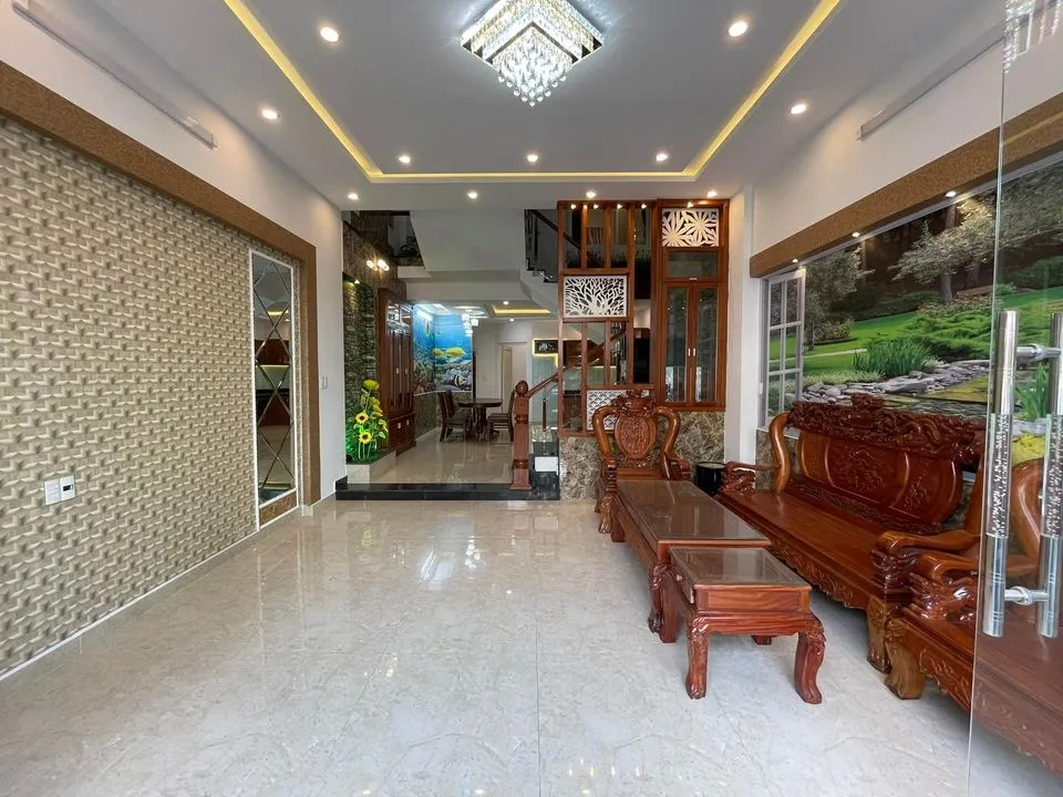 Thi công trần thạch cao phòng khách Như Quỳnh